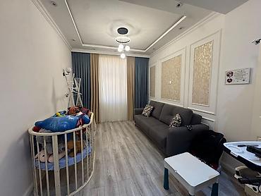 2 mertebeli: Müasir dizaynlı 2 otaqlı mənzil interyeri Xüsusiyyətlər: - Zövqlə — 5