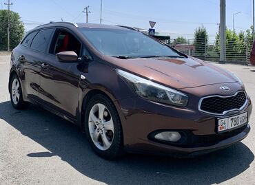 купить чехол для авто в бишкеке: Kia Ceed: 2014 г., 1.6 л, Автомат, Бензин, Универсал