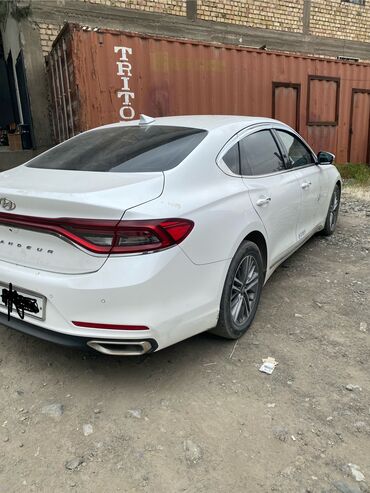 Hyundai: Hyundai Grandeur: 2018 г., 3 л, Автомат, Газ, Седан