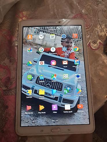 планшет самсунг: Samsung Galaxy Tab A (ağ rəng) - 8–9 düymlük ekran (təqribi), ön — 7