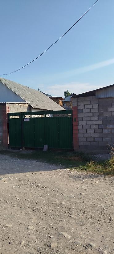 домик на ик: Бишкек шаары,Ак Жар конушунан 4болмолуу,времянкасы менен жер уй — 6