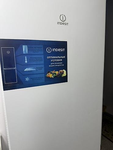 indesit: Холодильник Indesit с нижней морозильной камерой. Б/у цена 18000 — 1