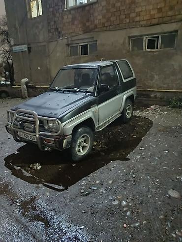 Daihatsu: Daihatsu Feroza: 1991 г., 1.6 л, Механика, Бензин, Внедорожник — 2