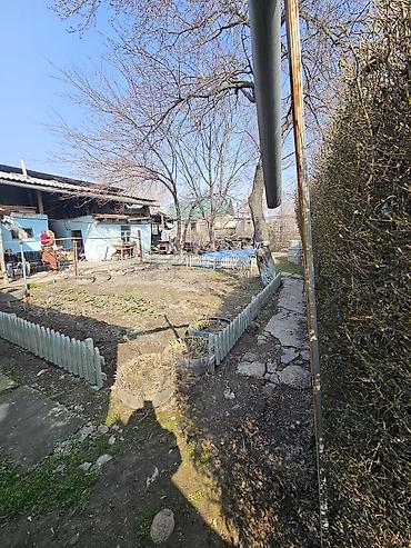 Продажа коттеджей и домов: Продаётся участок с домом в Нижней Ала-Арче по ул Чагай, ближе к ул — 2