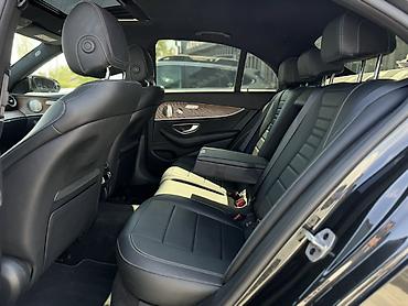byd e6: Mercedes-Benz E-Class: 2021 г., Автомат, Седан — 6
