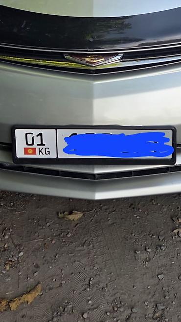 Toyota Estima: 2005 г., 2.4 л, Автомат, Бензин, Минивэн
