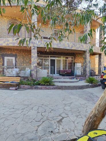 Həyət evləri və villaların satışı: 6 otaqlı, 350 kv. m — 15