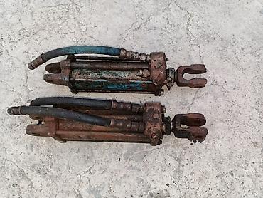 toyota corolla xezbek: Satlir mtz 80.82 28 ymz gedir hamsina cutu 150.manat umvan Sabirabad — 4