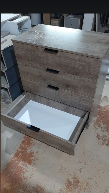 Тумбы для вещей и одежды: Качественный комод Высота 85 см. Длина 80 см. Глубина 50 см — 3