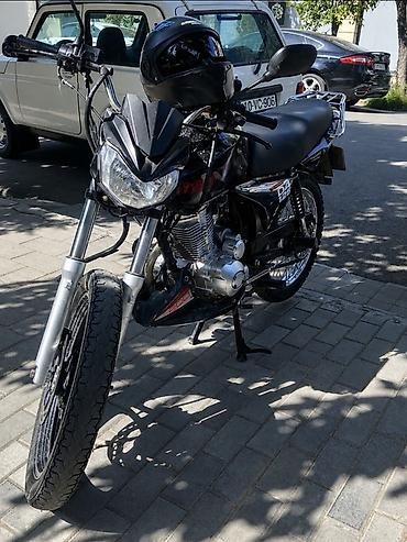 moto cross: Motosiklet – yol və gündəlik istifadə üçün praktik model - Sinif — 2