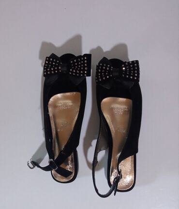 элегантная обувь: Туфли 37, цвет - Черный
