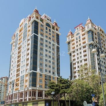 caravan satisi: 28-May Metrosundan 7-8 Deqiqe Aralida Yawil Bazarin Arxasi Zooparkin — 1