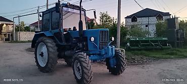 ford transit kreditlə: Belarus MTZ traktoru – mavi rəng, qabaq təkər dartısı (4x4), kabinli — 4