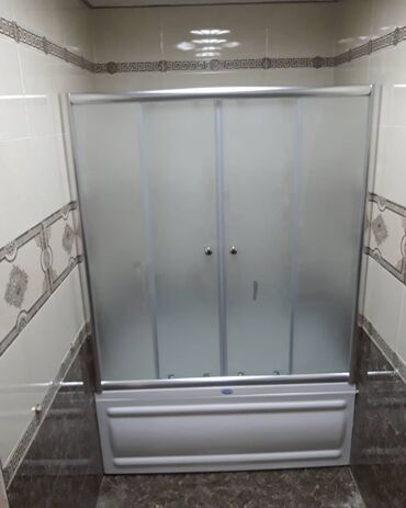 Duş kabinaları, arakəsmələr: Yeni Arakəsmə, Pulsuz çatdırılma — 14