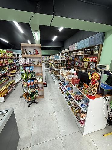 ош рынок бишкек: В торговом центре, 60 м² С ремонтом — 8
