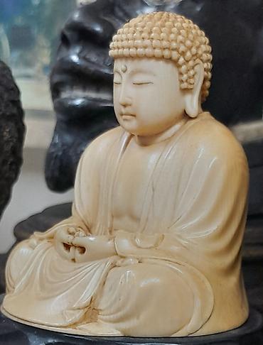 dušeci za ležaljke: Japanska slonovaca rezbarija – škola Tokio, majstor Yoshiyuki (oko — 3
