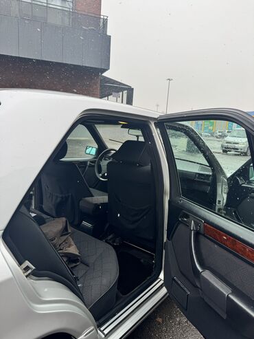 Mercedes-Benz: Mercedes-Benz W124: 1994 г., 3.2 л, Автомат, Бензин, Седан — 2