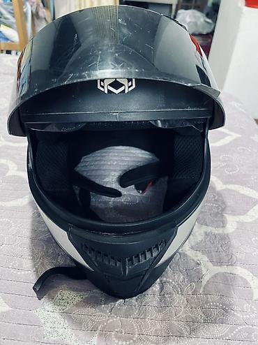 Шлемы: Продаю шлем полноразмерный мотоциклетный шлем с затемнённым визором — 9