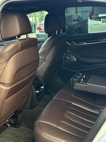 багажник на гольф 4: BMW 5 series: 2022 г., 4.4 л, Автомат, Бензин, Седан — 10
