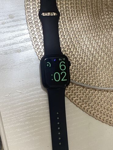 эпел вочь: Продаю Apple Watch 7 45mm, с оригинальной зарядкой и 84акб, есть