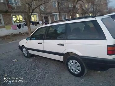 Volkswagen: Volkswagen Passat: 1990 г., 1.8 л, Механика, Бензин, Универсал