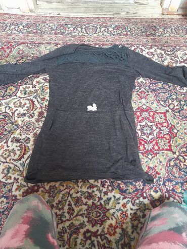 Haljine: Lot ženske odeće – 3 komada 100 1) Belo tačkasto haljina - Kroj — 5