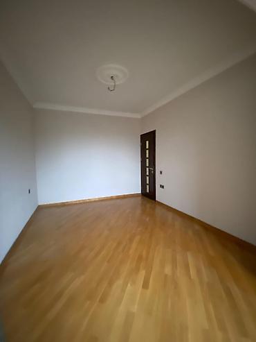Mənzillər: Bakı, 3 otaqlı, Köhnə tikili, 82 kv. m — 3