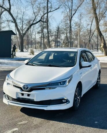 Toyota: Toyota Corolla: 2022 г., 1.8 л, Автомат, Электромобиль, Седан