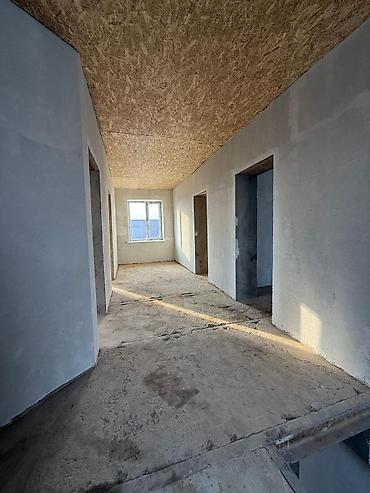 Продажа домов: 6 комнат и более, 200 м², 4 соток, Бишкек, Ак-Ордо 3 ж/м Собственник — 8