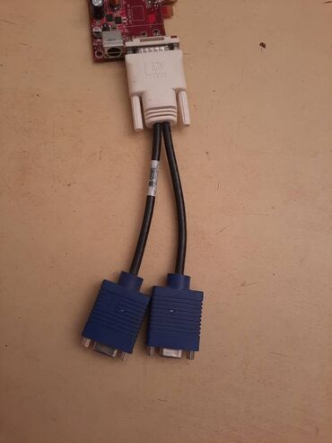 Video kartice i zvučne kartice: Retro,stara graficka i adapter VGA sa graficke na 2 monitora Ispravna na lalafo.rs — 14 Video kartice i zvučne kartice: Retro,stara graficka i adapter VGA sa graficke na 2 monitora Ispravna — 14