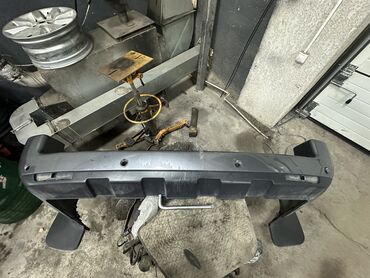 Бамперы и комплектующие: Бампер Задний Land Rover, Б/у, Оригинал