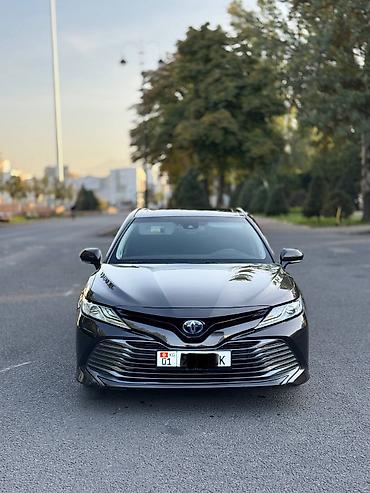 обмень на ауди: Toyota Camry: 2018 г., 2.5 л, Вариатор, Гибрид, Седан — 2