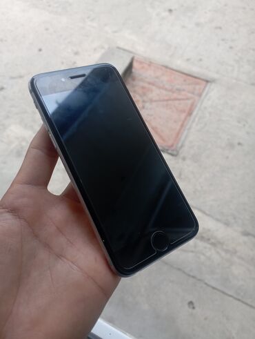 купить планшет айпад бу: IPhone 6, Б/у, 32 ГБ, Серебристый, Защитное стекло