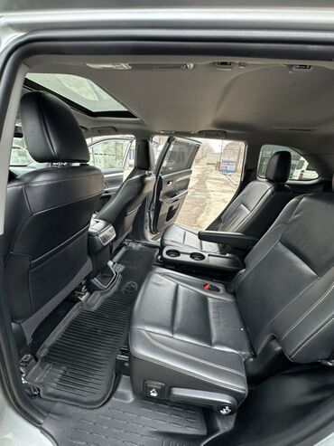 Toyota: Toyota Highlander: 2018 г., 3.5 л, Автомат, Бензин, Кроссовер — 8