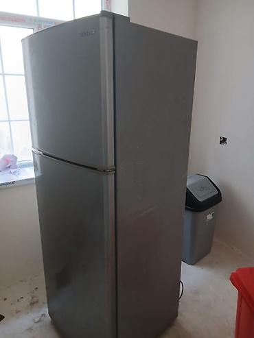Samsung iki qapılı soyuducu - Rəng: metalik gümüş (inox üslubunda) -