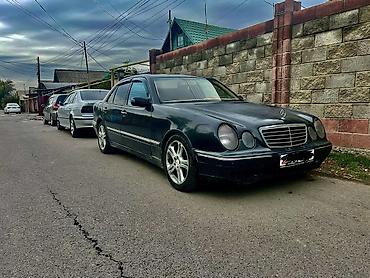 Mercedes-Benz E-Class: 1999 г., 3.2 л, Автомат, Бензин, Седан