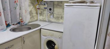 Uzunmüddətli kirayə mənzillər: Kirayə üçün 2otaqlı mənzil. Təsvir: - Daxili plan: zal, ayrıca yataq — 11