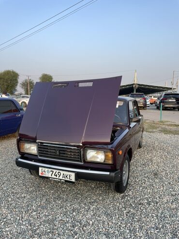 ваз 2107 тюнинг купить: Автомобиль ВАЗ-2107 классического дизайна в бордовом цвете