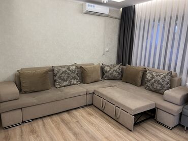 угловая мягкая мебель в бишкеке: Угловой диван, цвет - Бежевый, Б/у