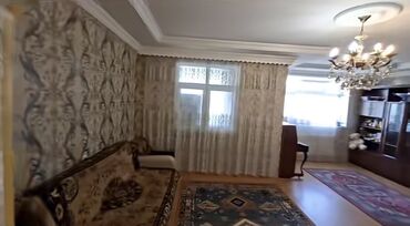 Otaqların satışı: Satılır: Mənzilin giriş hissəsi və dəhlizi - Geniş, işıqlı dəhliz — 3