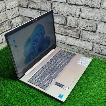 lenovo g500 i3 fiyat: Lenovo Core i3 11ci nəsil / 1 gün işlənib/Sensor ekran /8Gb RAM