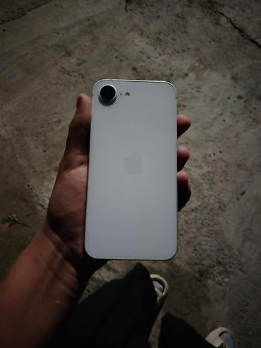 iphone xs kamera: IPhone 16e, 256 GB, Ağ, Zəmanət — 2