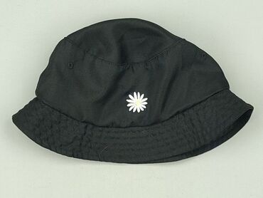 Hat, Female, condition - Very good