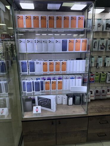 сколько стоит 10 айфон в бишкеке: IPhone 17 Pro, Новый, 256 ГБ, Желтый, Кабель, В рассрочку, 100 %