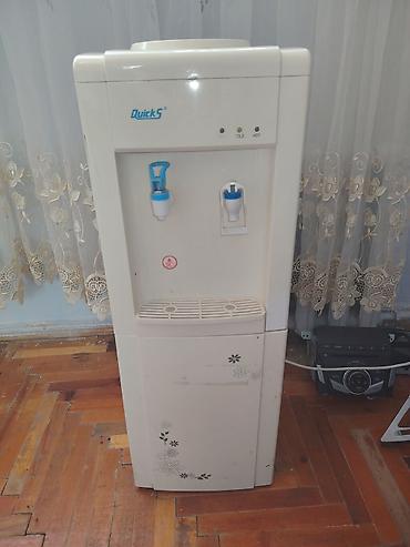 Dispenser Quicks, Döşəməüstü, Su isitmə ilə, İşlənmiş