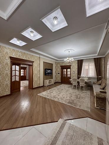 Продажа коттеджей и домов: 🏡Продается 3х этажный ДОМ 🏰 на первой линии улицы Ахунбаева/Тыналиева — 4