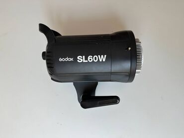 фотограф на свадьбу: Студийный свет Godox SL60W - полный комплект вместе с октобоксом