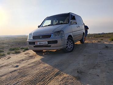чанган юни с: Honda Stepwgn: 2001 г., 2 л, Автомат, Бензин, Минивэн — 1