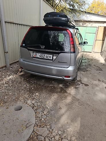 outback xt: Honda Stream: 2003 г., 1.7 л, Автомат, Бензин, Минивэн — 3