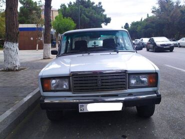 014 vaz: VAZ (LADA) 2107: 1.5 l | 2005 il 100000 km Sedan